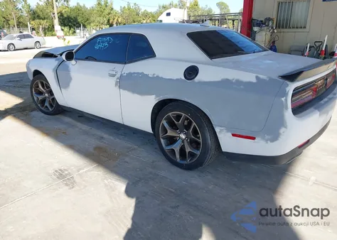 2015 Dodge Challenger Sxt Plus z USA, uszkodzony, nr VIN 2C3CDZBG7FH835148